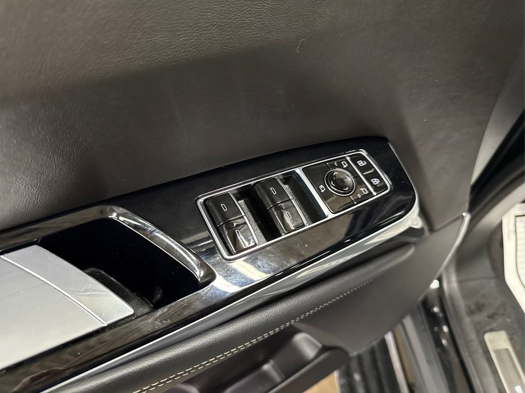 Used 2025 Cadillac Escalade Sport w/ Touring Package image 37