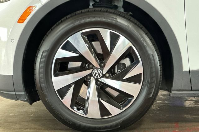 Certified 2023 Volkswagen ID.4 2WD image 35