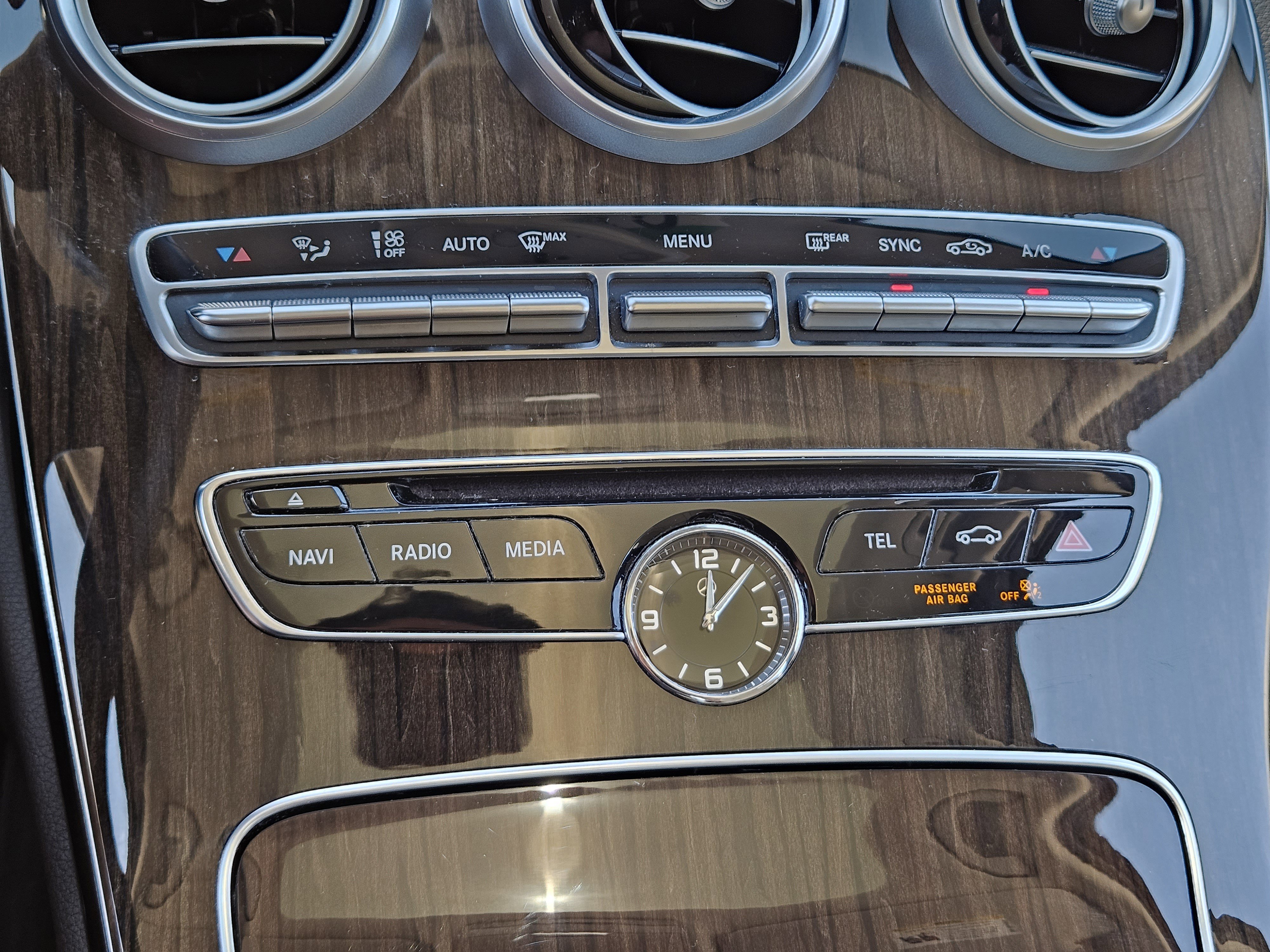 Used 2016 Mercedes-Benz C 300 Sedan image 26