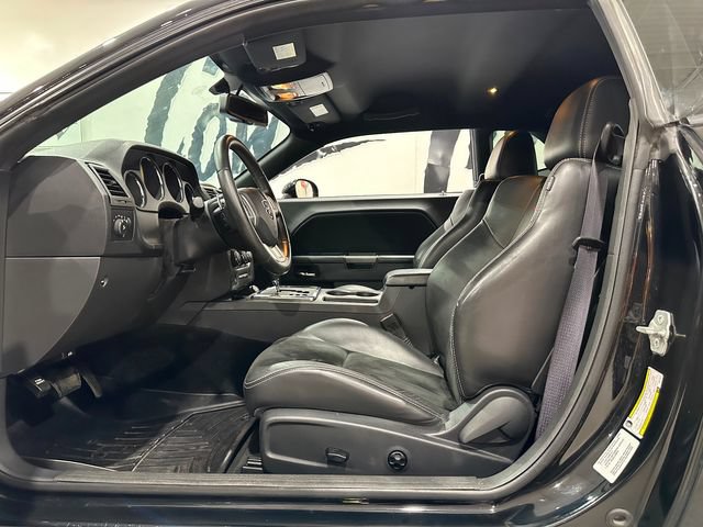 Used 2014 Dodge Challenger R/T RWD image 19