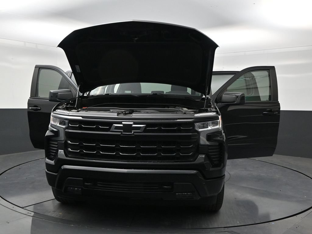 Used 2024 Chevrolet Silverado 1500 RST RWD image 31