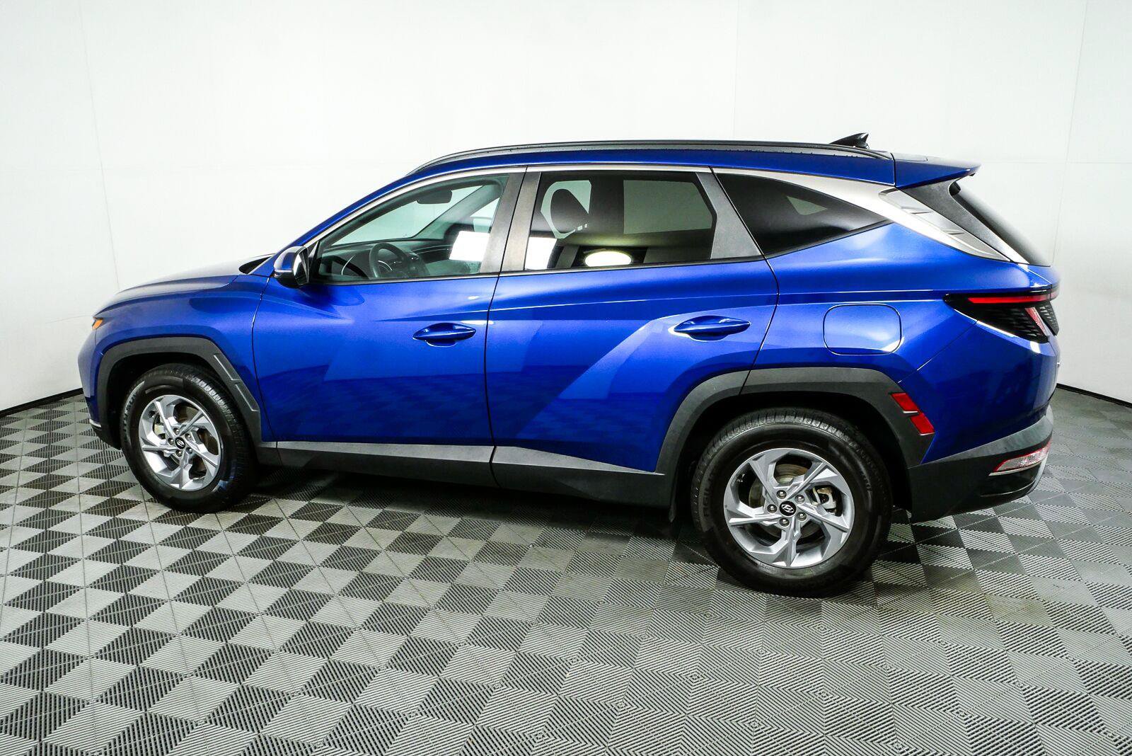 Used 2023 Hyundai Tucson SEL AWD/4WD image 28