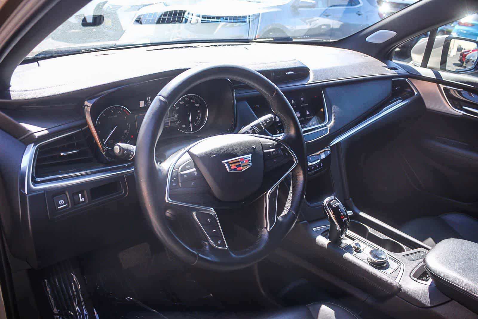 Used 2022 Cadillac XT5 Premium Luxury image 23