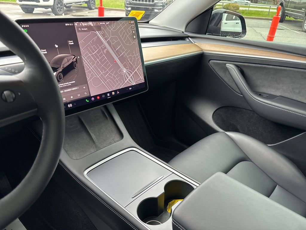 Used 2023 Tesla Model Y Long Range image 65