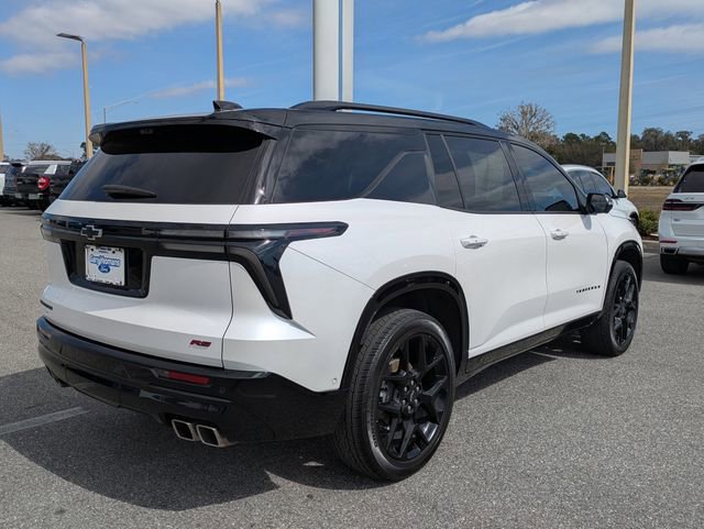 Used 2024 Chevrolet Traverse RS image 4