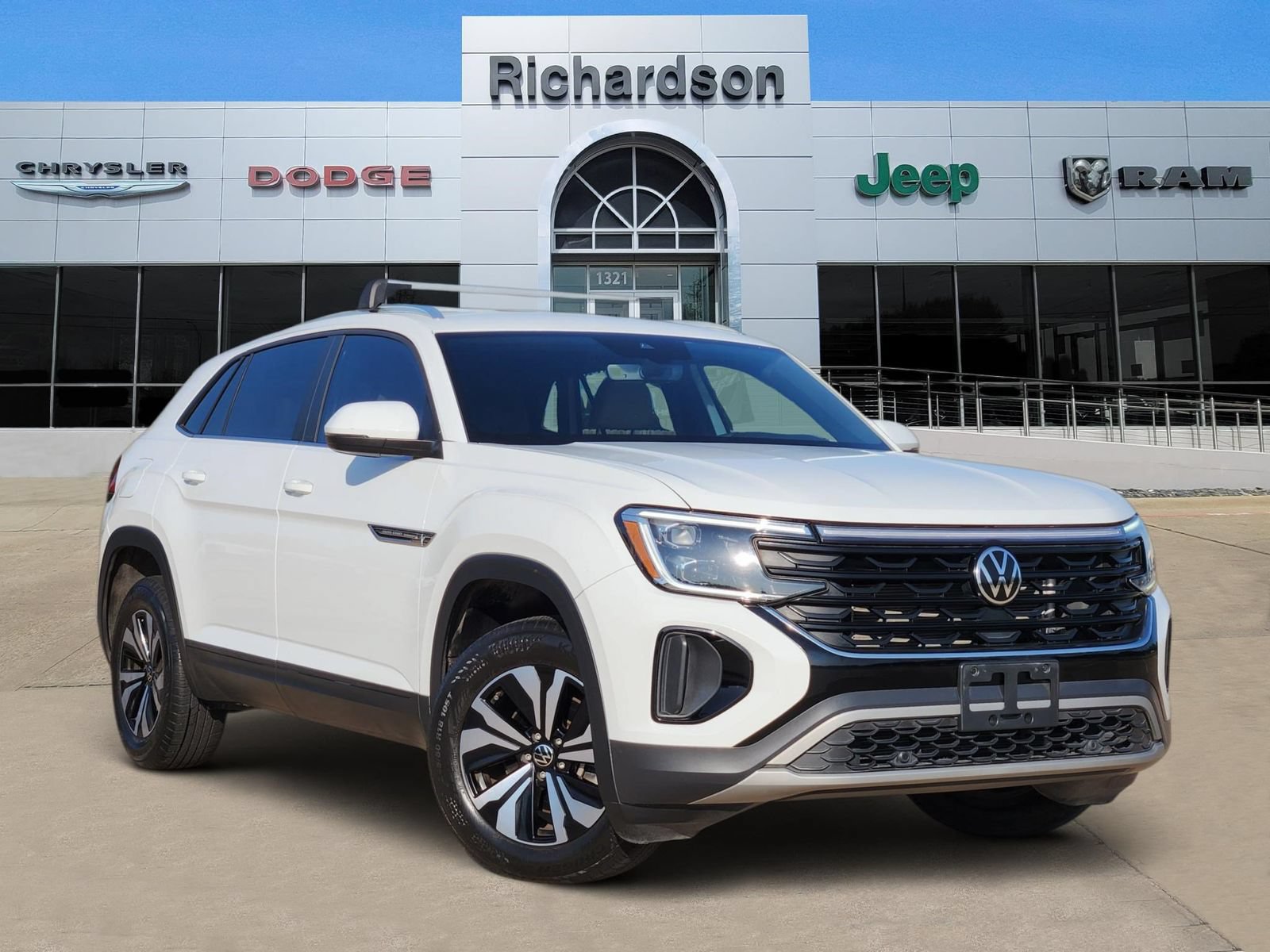 Used 2024 Volkswagen Atlas Cross Sport SE