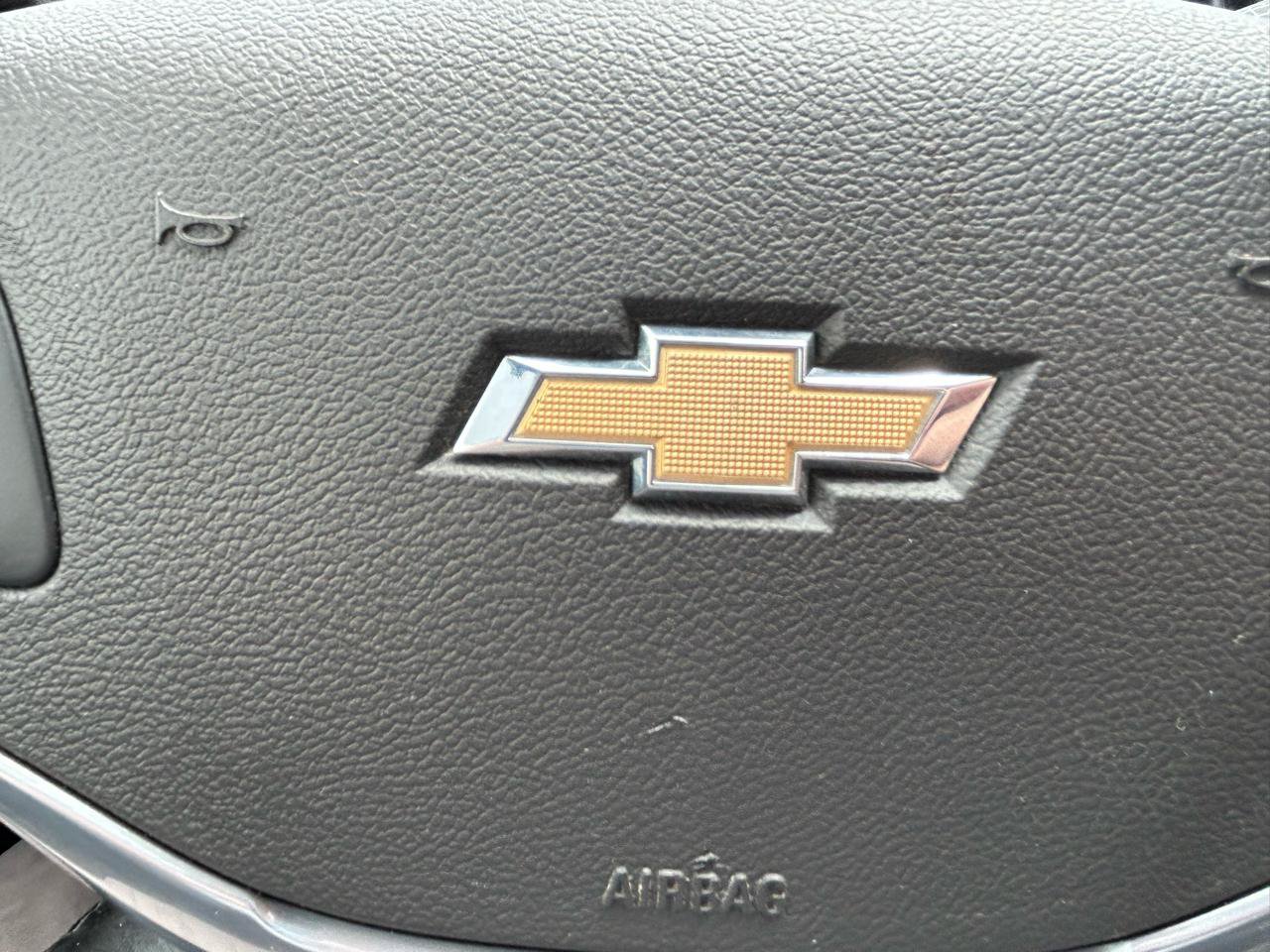 Used 2015 Chevrolet Impala LTZ FWD image 20