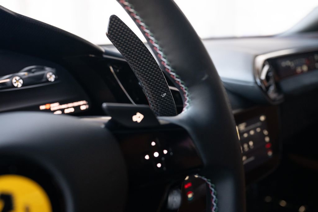 Used 2025 Ferrari 12Cilindri image 36