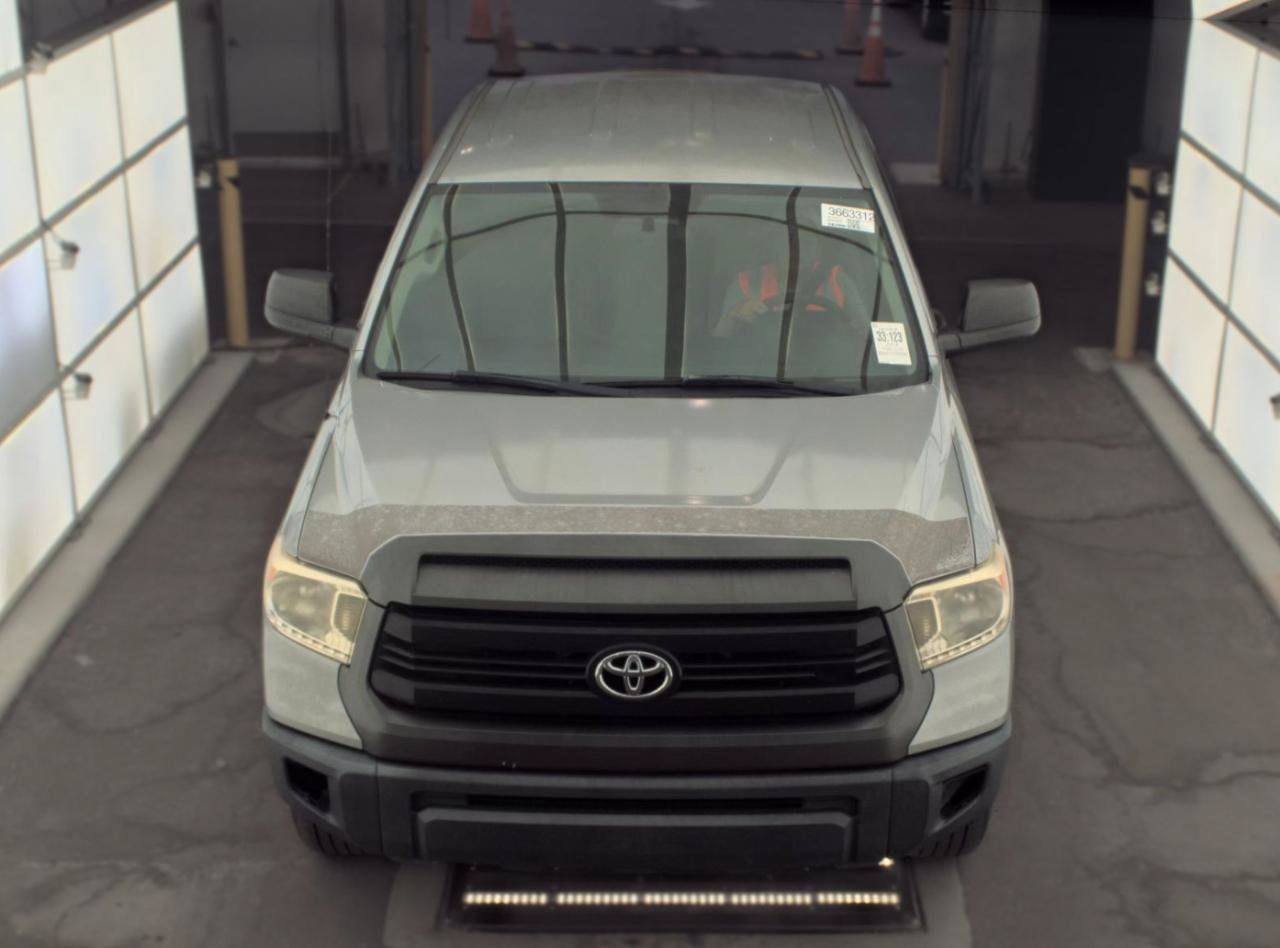 Used 2014 Toyota Tundra SR RWD image 2
