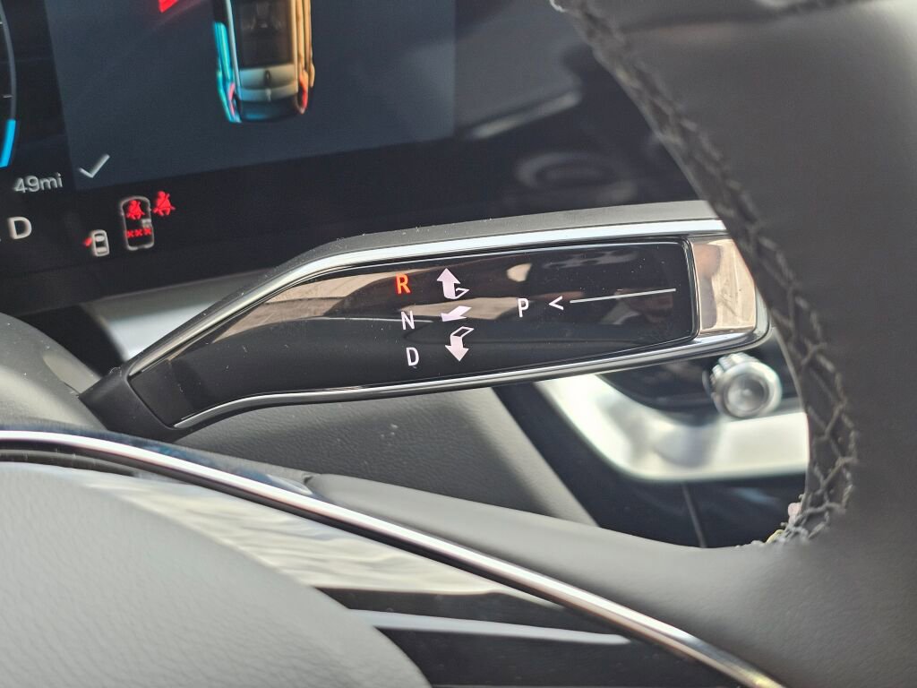 New 2026 Cadillac Lyriq Luxury image 36