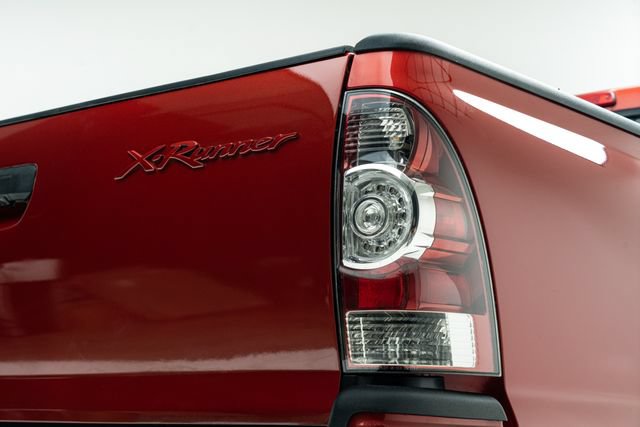 Used 2010 Toyota Tacoma X-Runner RWD image 15
