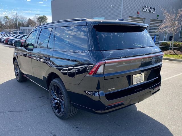 New 2026 Lincoln Navigator Reserve w/ Jet Appearance Package image 28