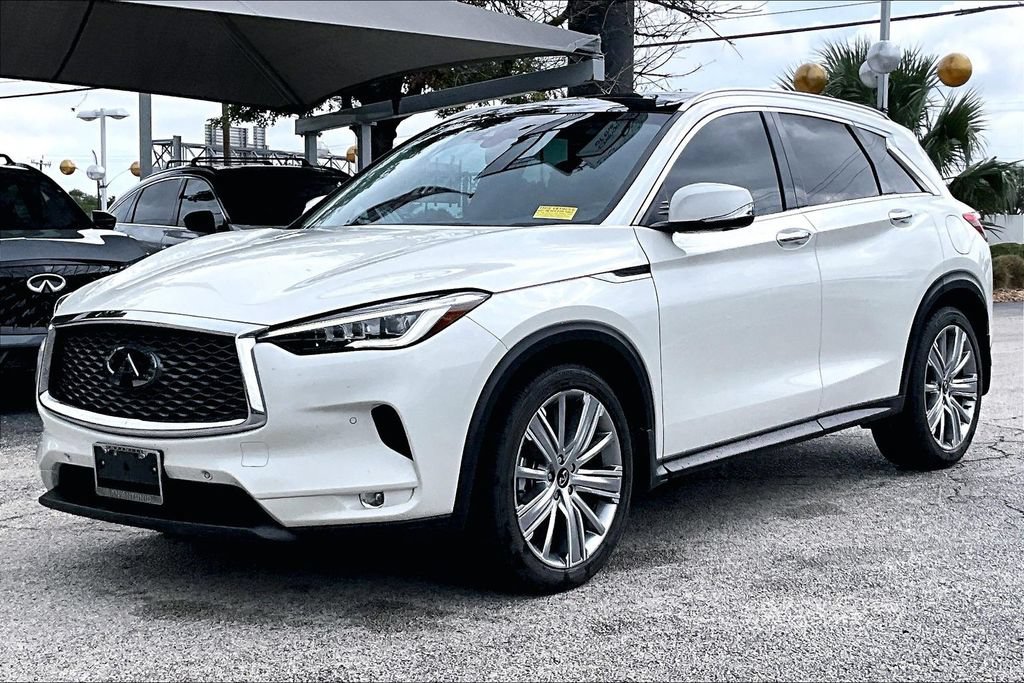 Certified 2022 INFINITI QX50 Sensory FWD image 2