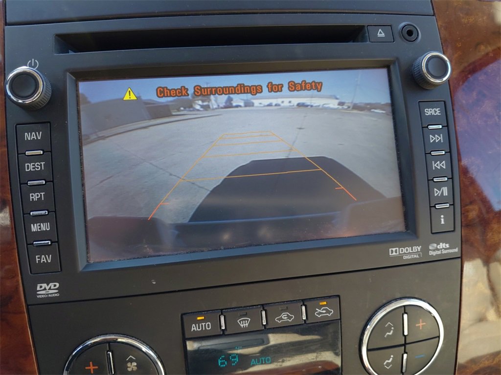 Used 2012 Chevrolet Avalanche LTZ image 35