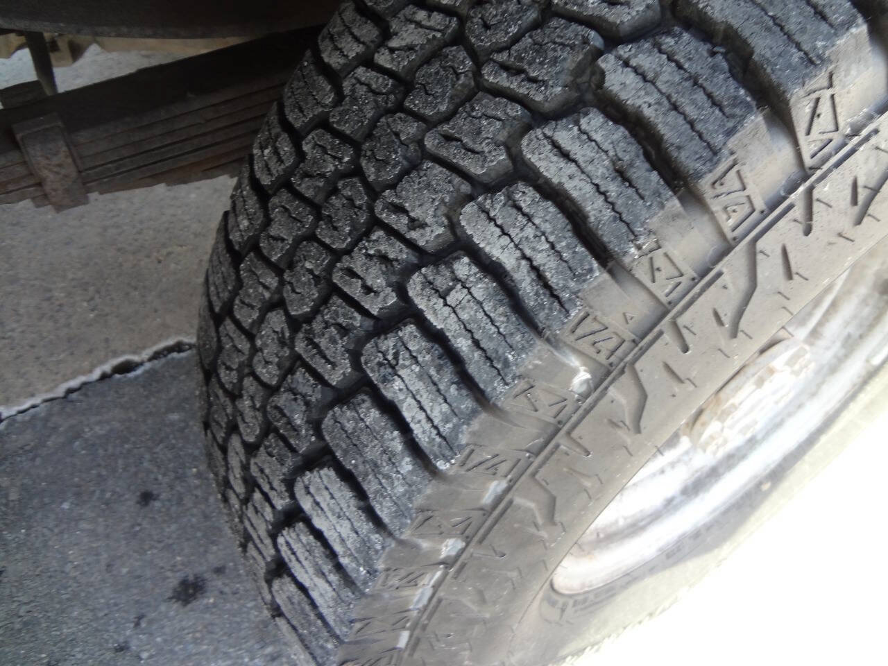 Used 2000 Ford F350 2WD Regular Cab Super Duty image 13