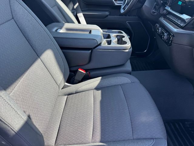 Used 2025 Chevrolet Silverado 1500 LT AWD/4WD image 6