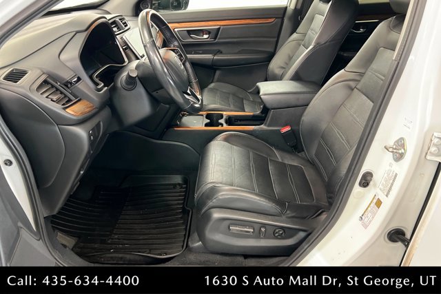 Used 2020 Honda CR-V Touring image 17