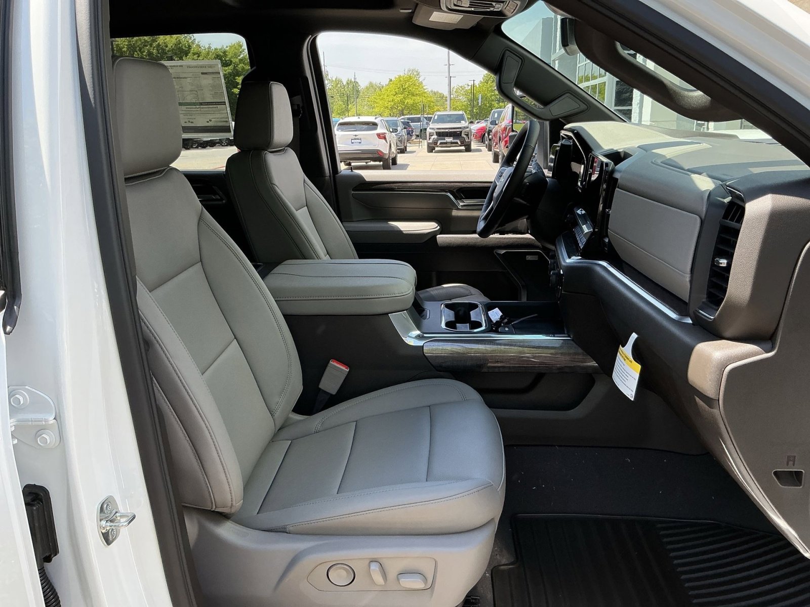 New 2026 Chevrolet Silverado 2500 LTZ AWD/4WD image 27