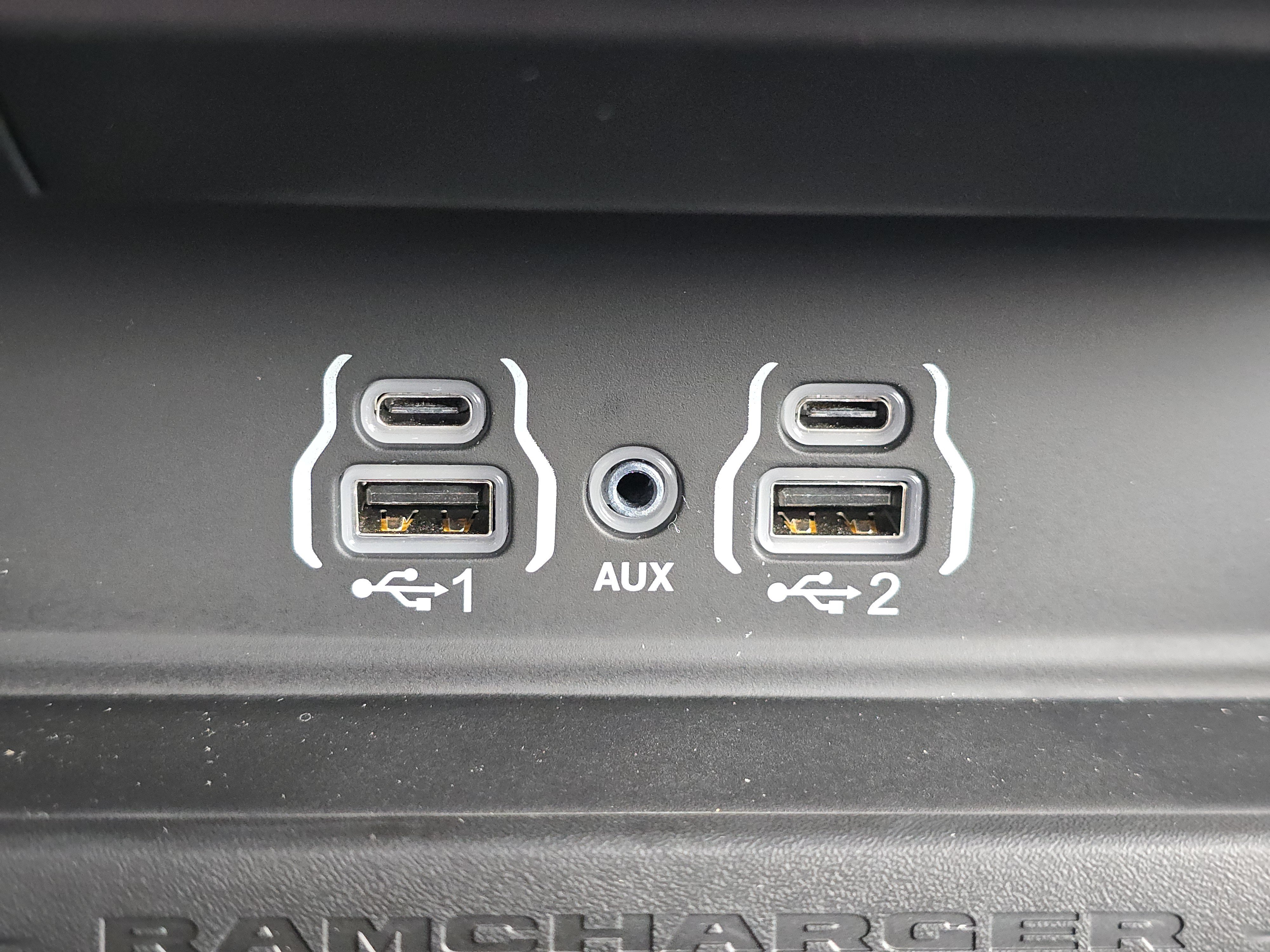 Used 2025 RAM 1500 Big Horn RWD image 13