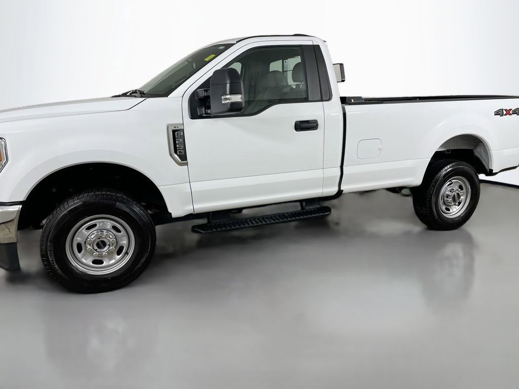 Used 2022 Ford F250 XL w/ Power Equipment Group image 5