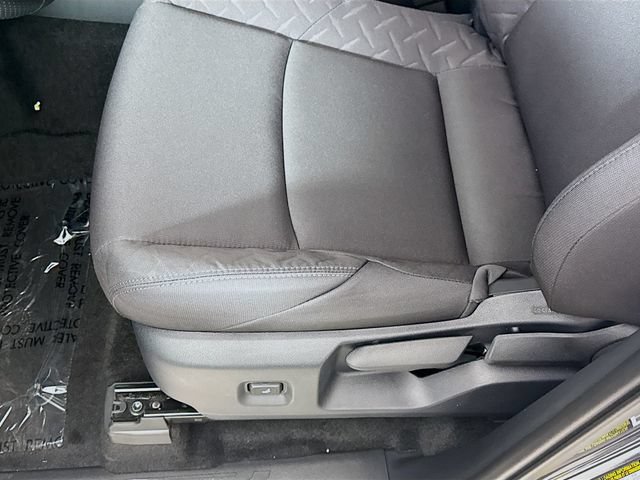 Used 2026 Toyota Tacoma SR5 AWD/4WD image 18