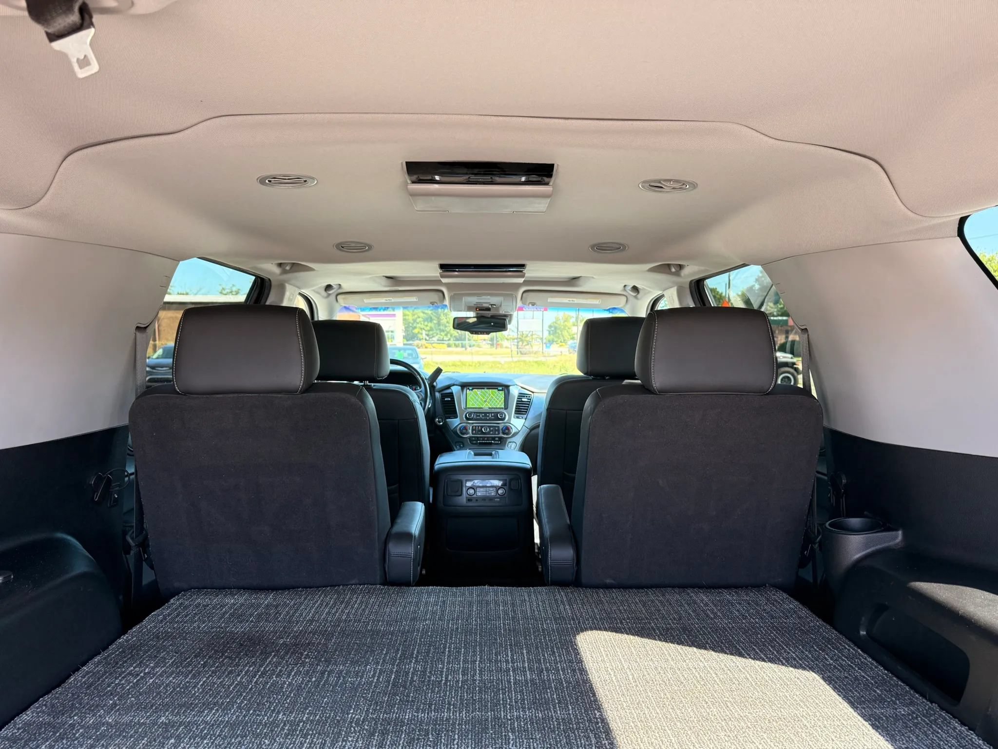 Used 2020 Chevrolet Suburban LT AWD/4WD image 11