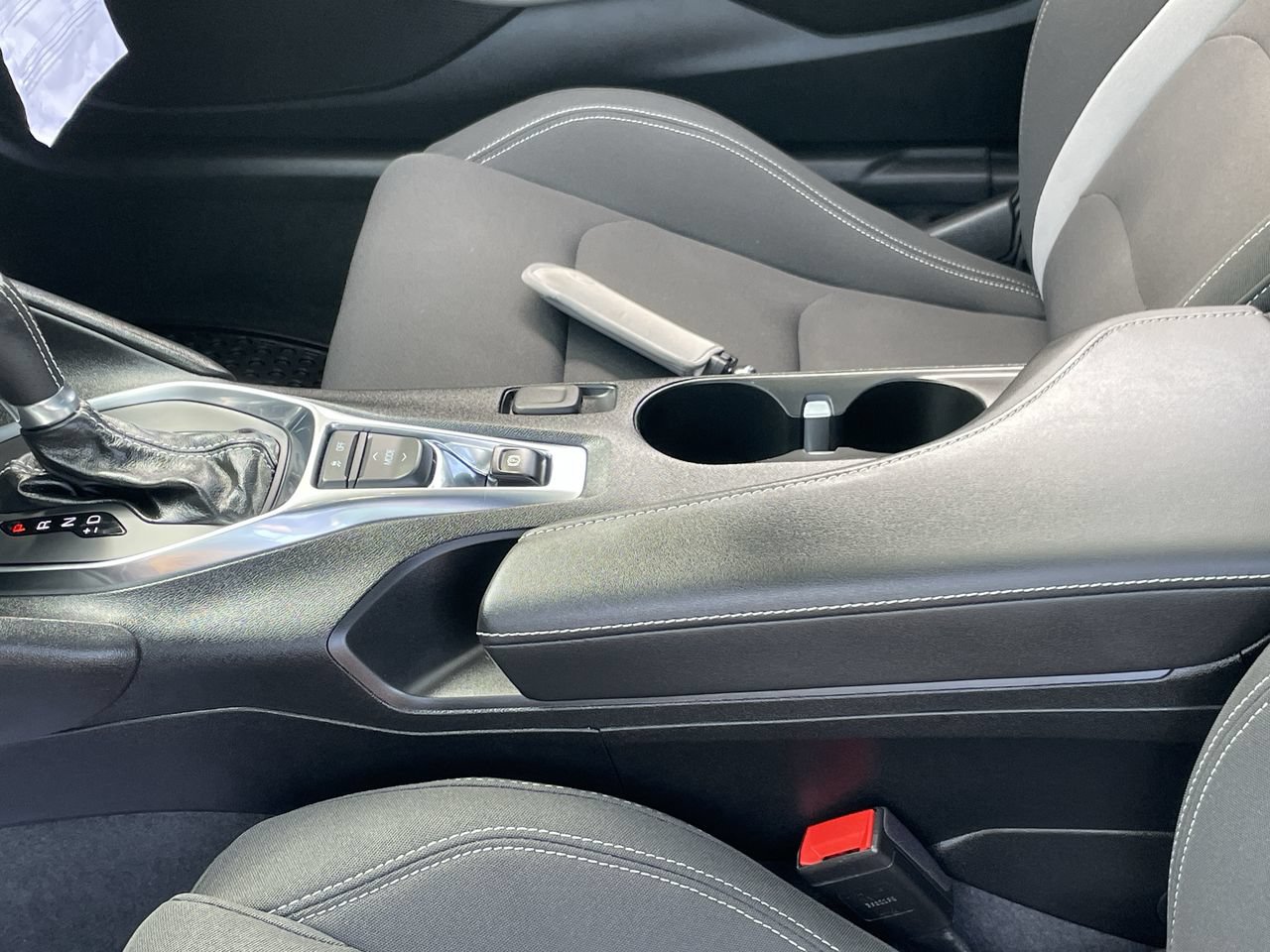 Used 2022 Chevrolet Camaro SS RWD image 36