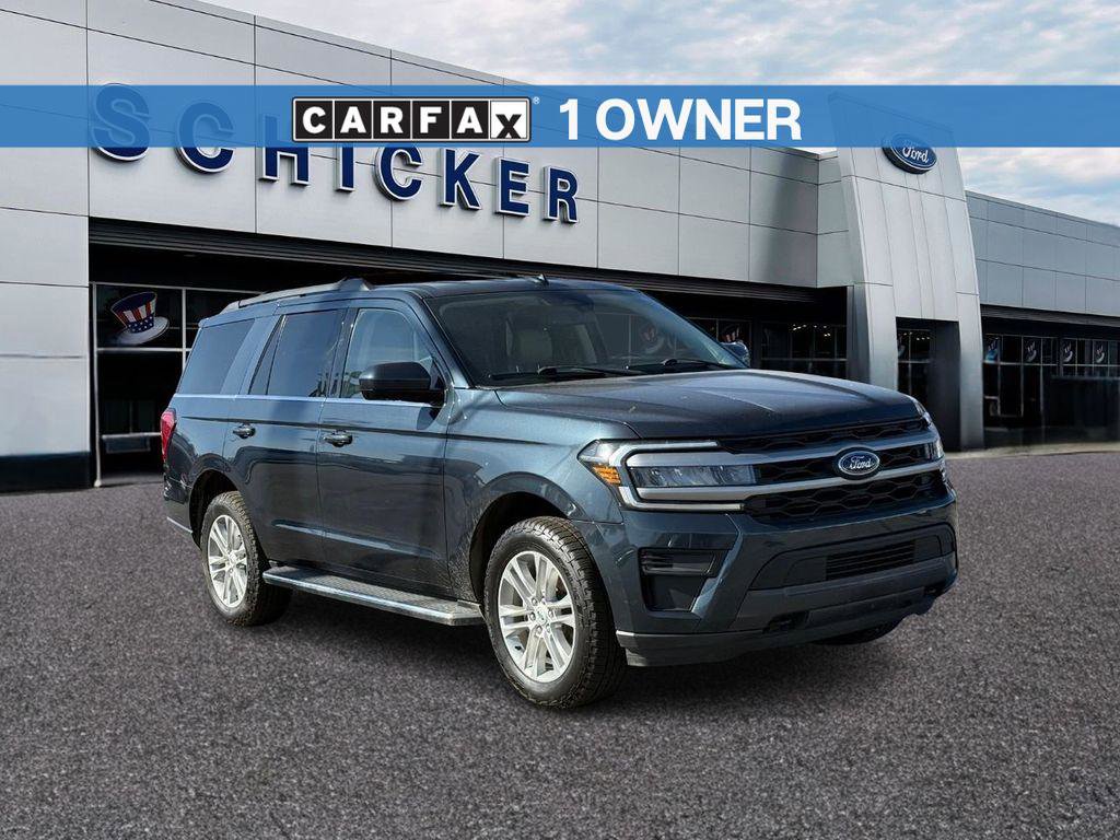 Used 2022 Ford Expedition XLT image 1