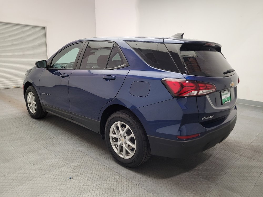 Used 2022 Chevrolet Equinox LS AWD/4WD image 5