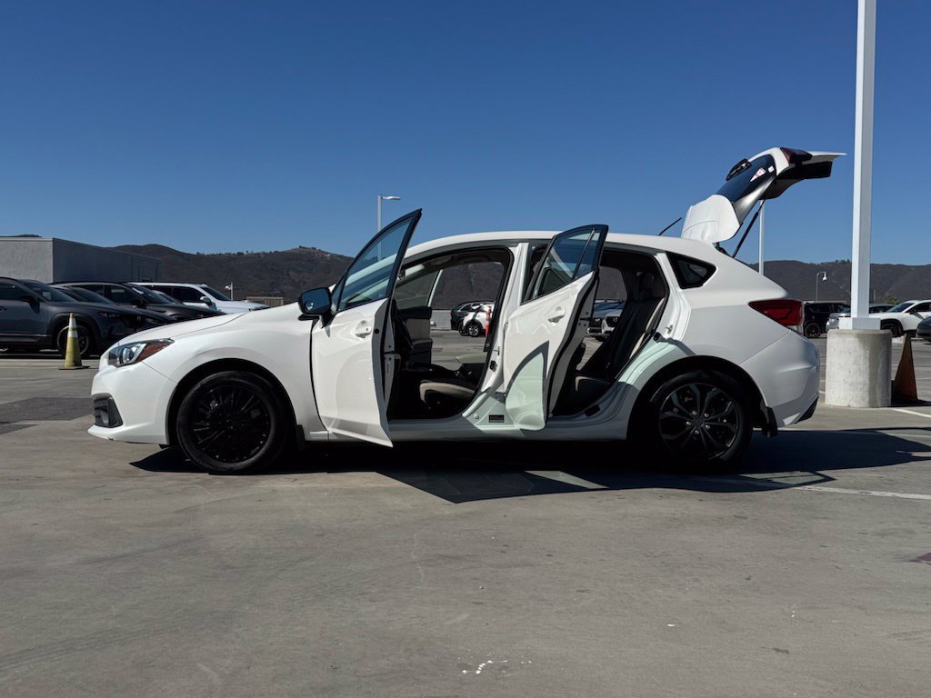 Used 2020 Subaru Impreza 2.0i AWD/4WD image 28