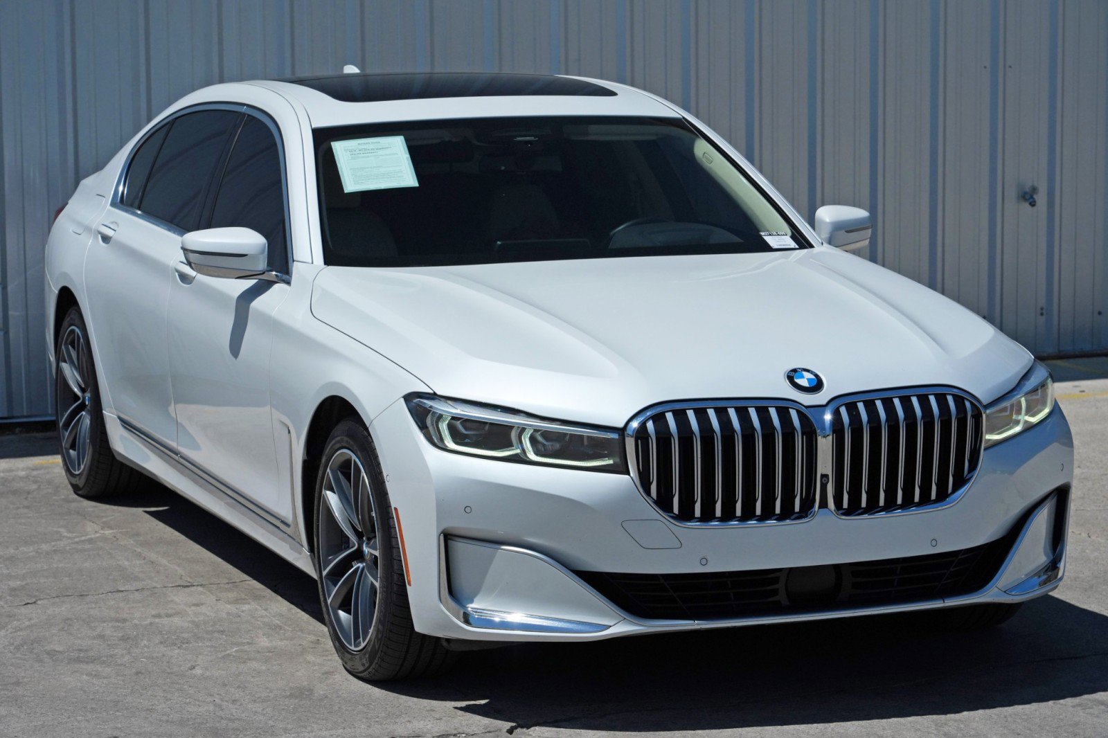 Used 2020 BMW 750i xDrive w/ Executive Package AWD/4WD image 54