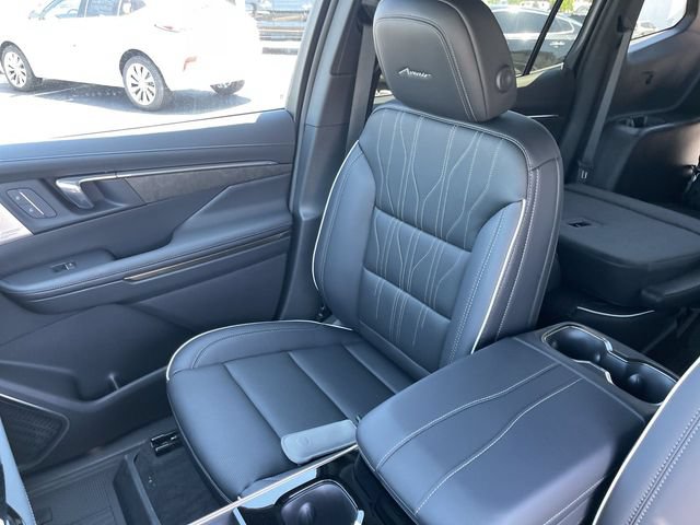 New 2026 Buick Enclave Avenir w/ Super Cruise Package AWD/4WD image 26