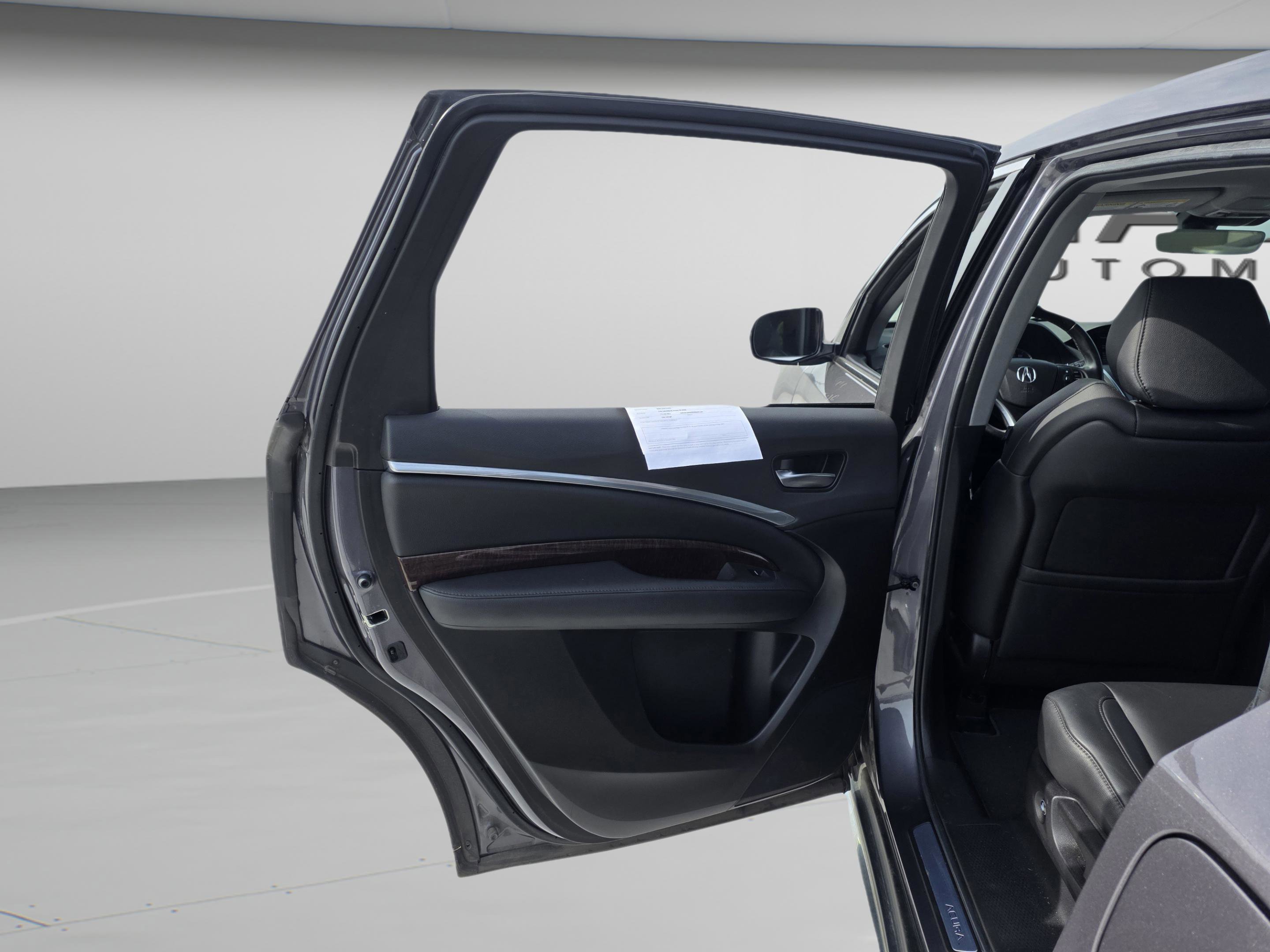 Used 2019 Acura MDX FWD image 18