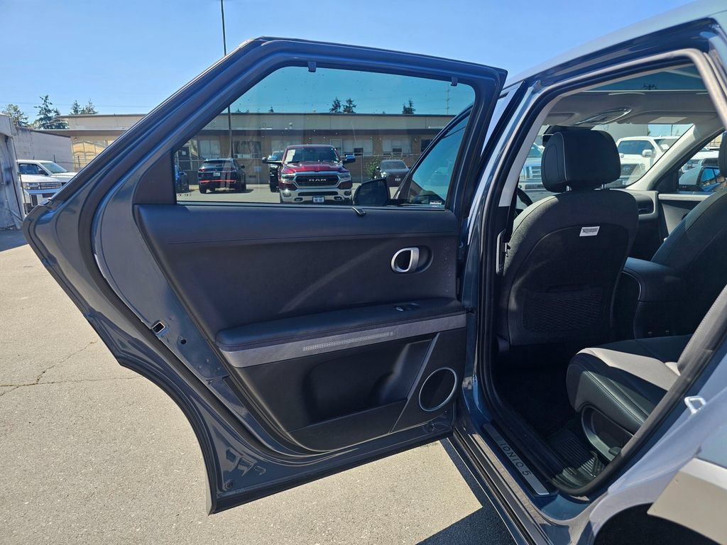 Used 2024 Hyundai Ioniq 5 Limited AWD/4WD image 15