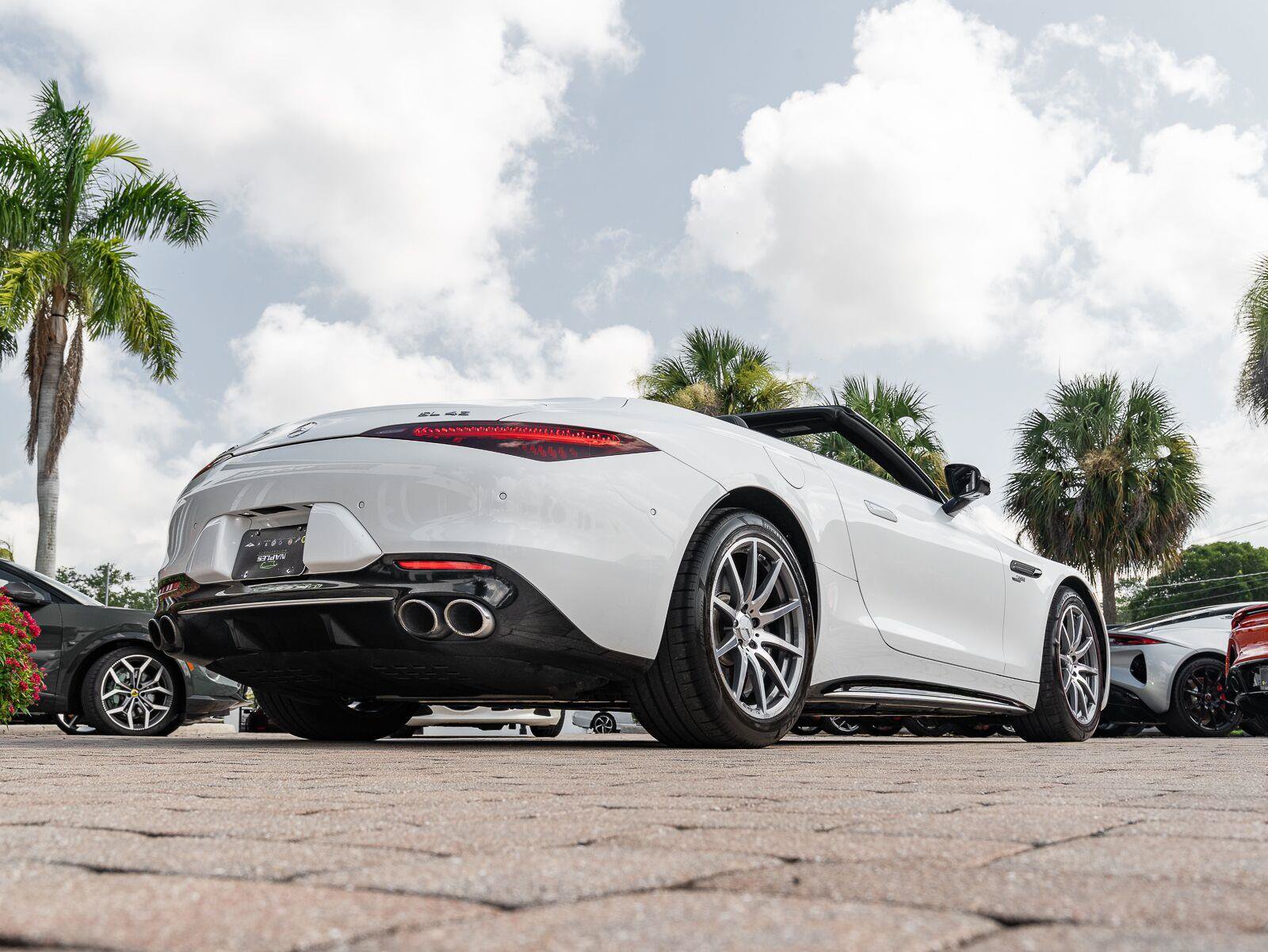 Used 2023 Mercedes-Benz SL 43 AMG image 17