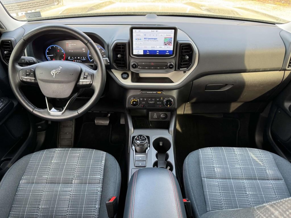 Used 2023 Ford Bronco Sport Heritage w/ Heritage Convenience Package image 2