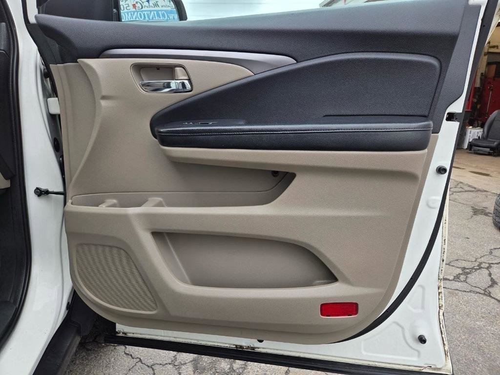 Used 2016 Honda Pilot EX-L image 27