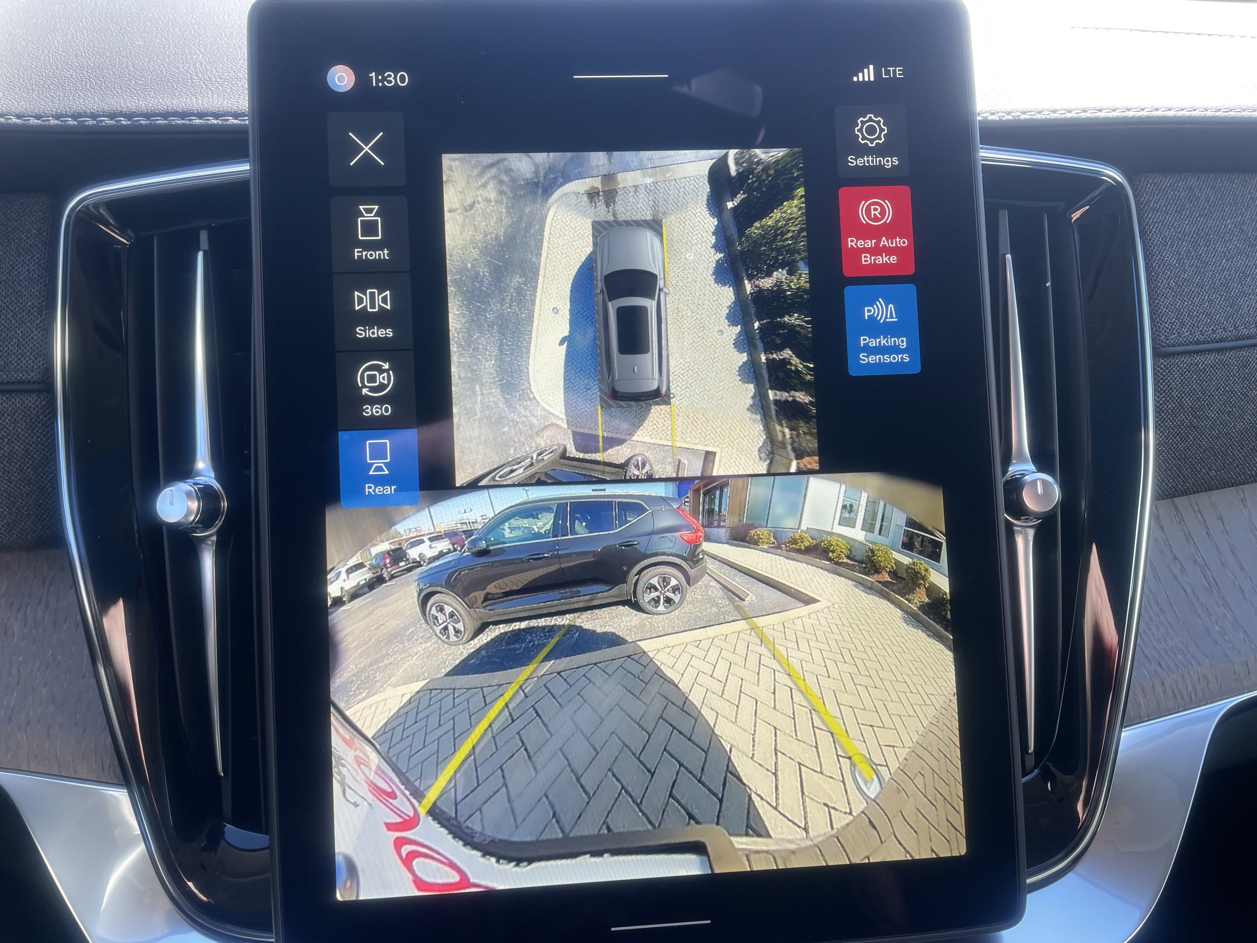 New 2026 Volvo XC90 B6 Ultra w/ Protection Package Premier image 20