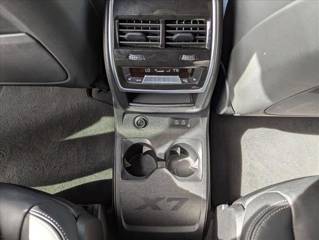 Used 2021 BMW X7 xDrive40i w/ M Sport Package image 17