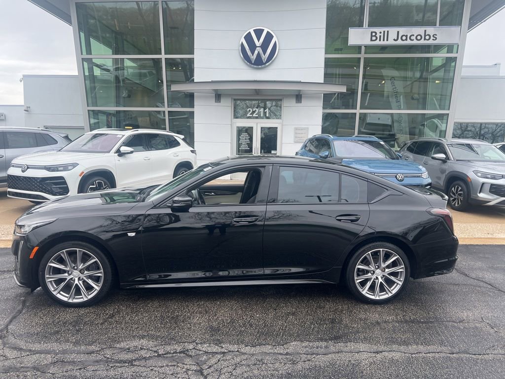 Used 2020 Cadillac CT5 Sport image 3