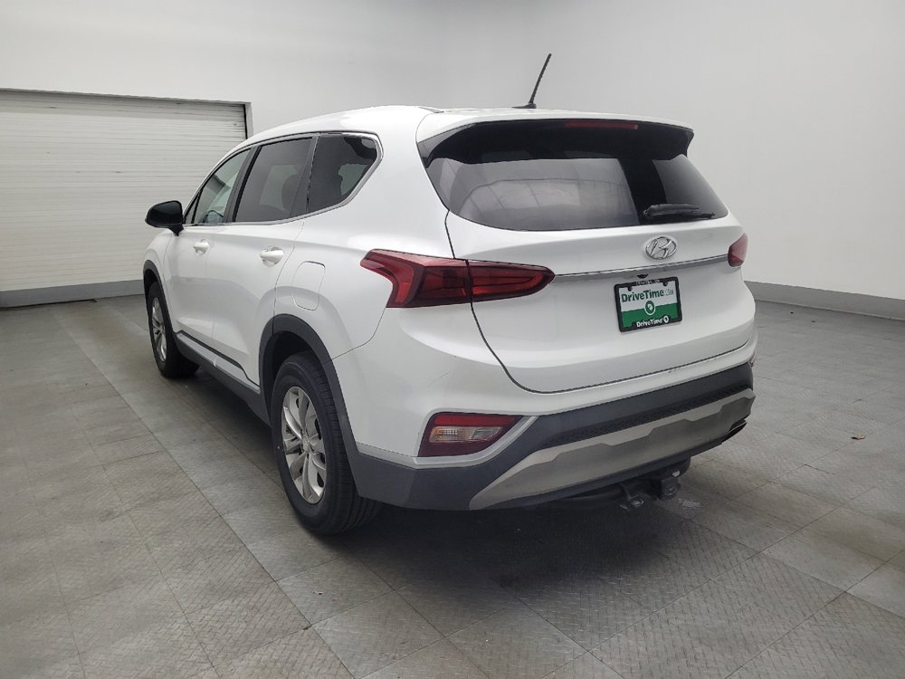 Used 2020 Hyundai Santa Fe SE image 5