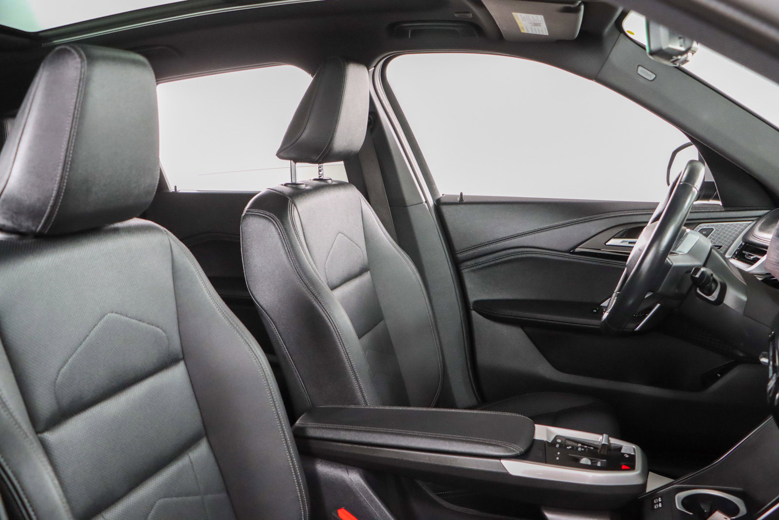 Used 2023 BMW X1 xDrive28i w/ Premium Package image 26