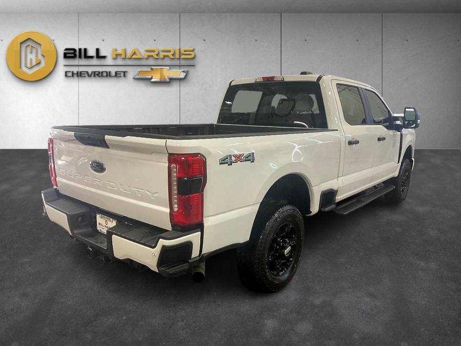 Used 2024 Ford F250 XL w/ STX Appearance Package image 2