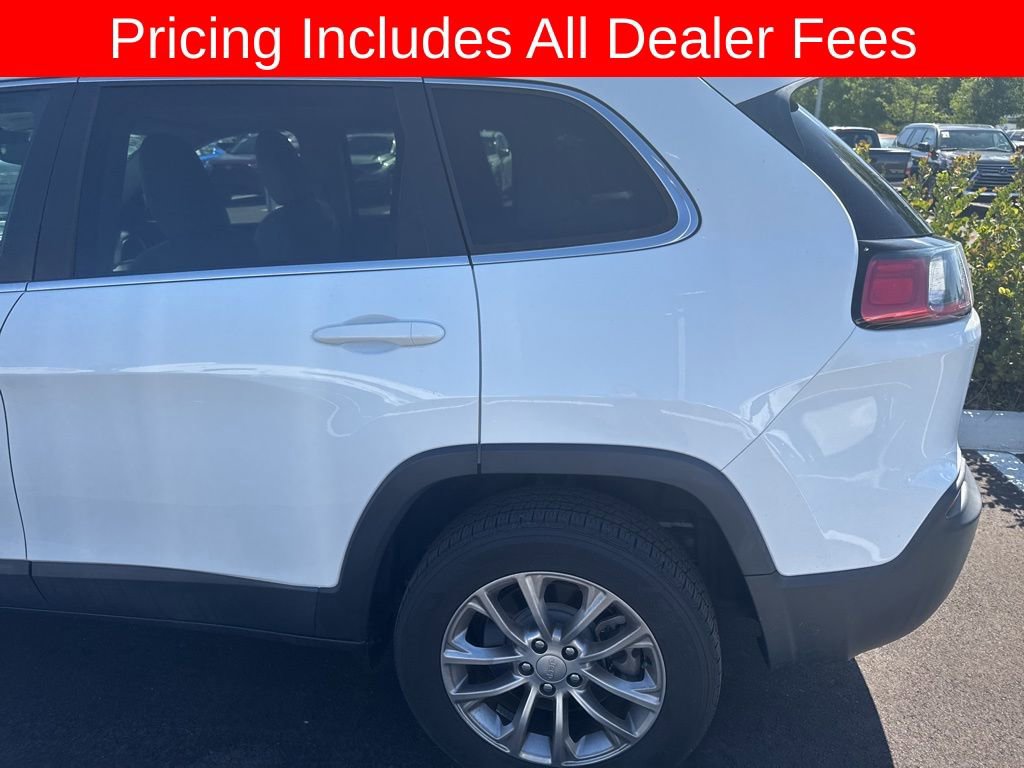 Used 2021 Jeep Cherokee Latitude Lux w/ Sun & Sound Group FWD image 7