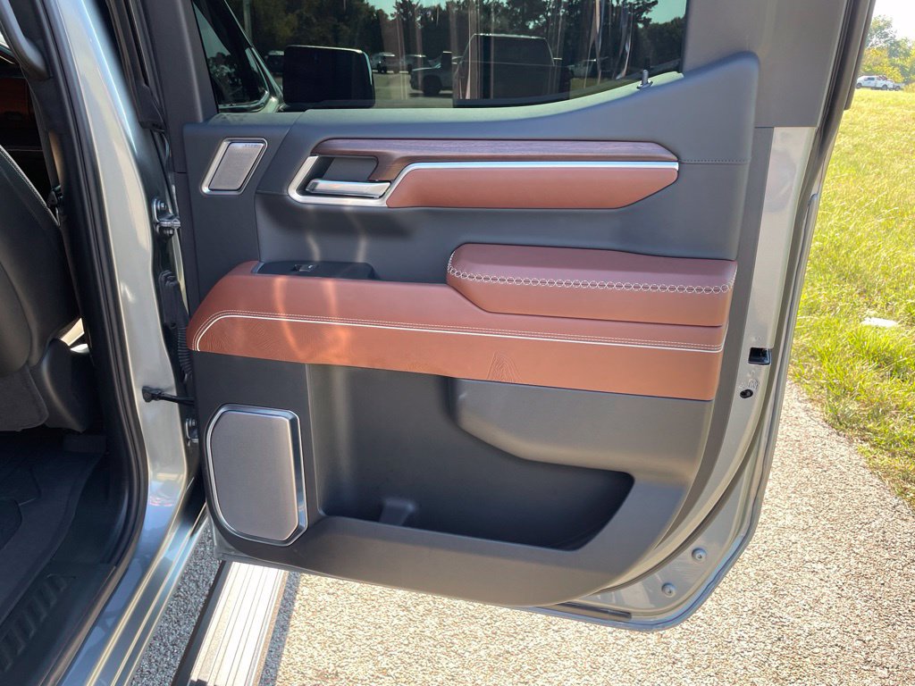 Used 2026 GMC Sierra 1500 Denali Ultimate AWD/4WD image 46