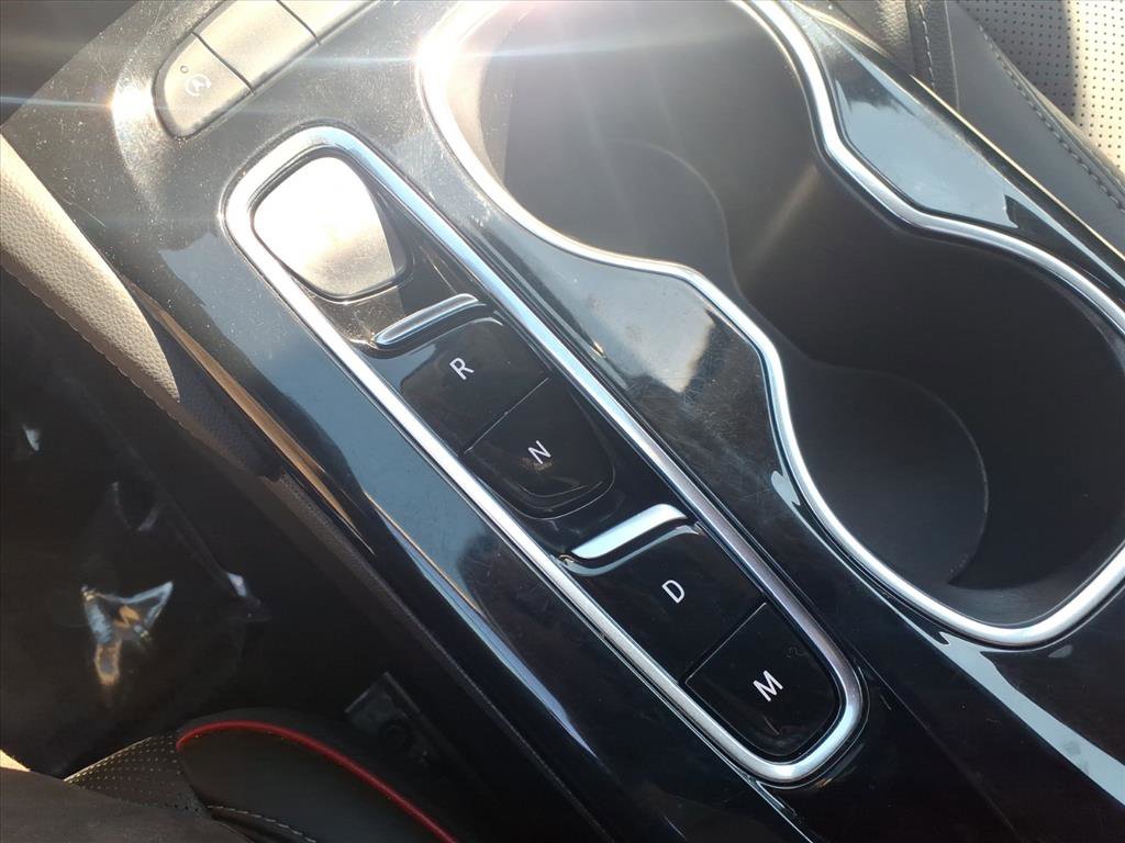 Used 2023 Buick Envision Essence w/ Sport Touring Package image 16