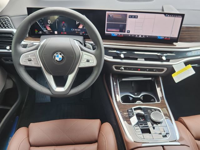 Used 2026 BMW X7 xDrive40i AWD/4WD image 26