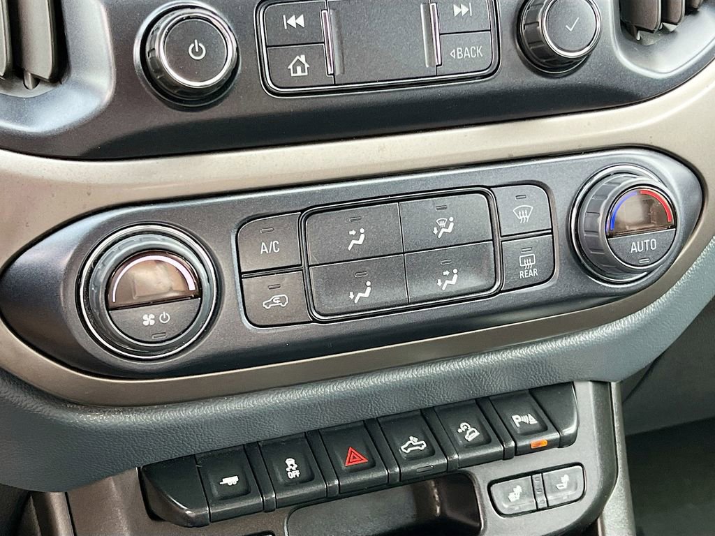 Used 2021 Chevrolet Colorado Z71 AWD/4WD image 15