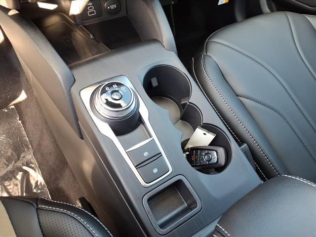 New 2025 Ford Escape FWD w/ PHEV Premium Package image 9