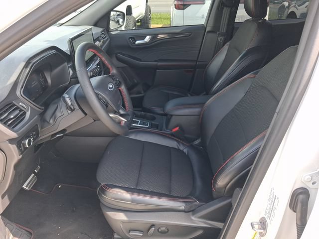 Used 2023 Ford Escape ST-Line w/ Tech Pack #1 FWD image 14